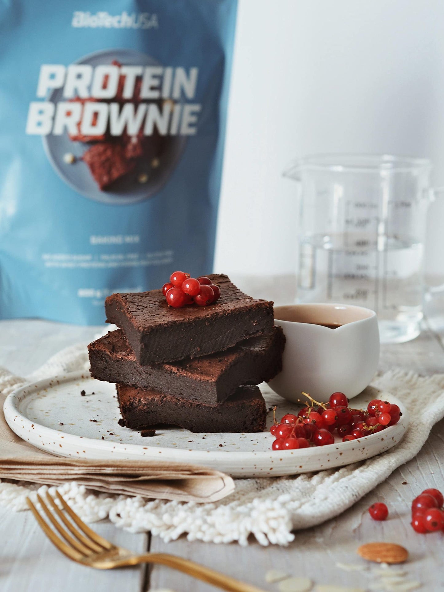 BioTechUSA Protein Brownie, Baking Mix with Collagen, whey proteins and sweeteners. 600 g, Chocolate BioTechUSABuy Supplements Australia