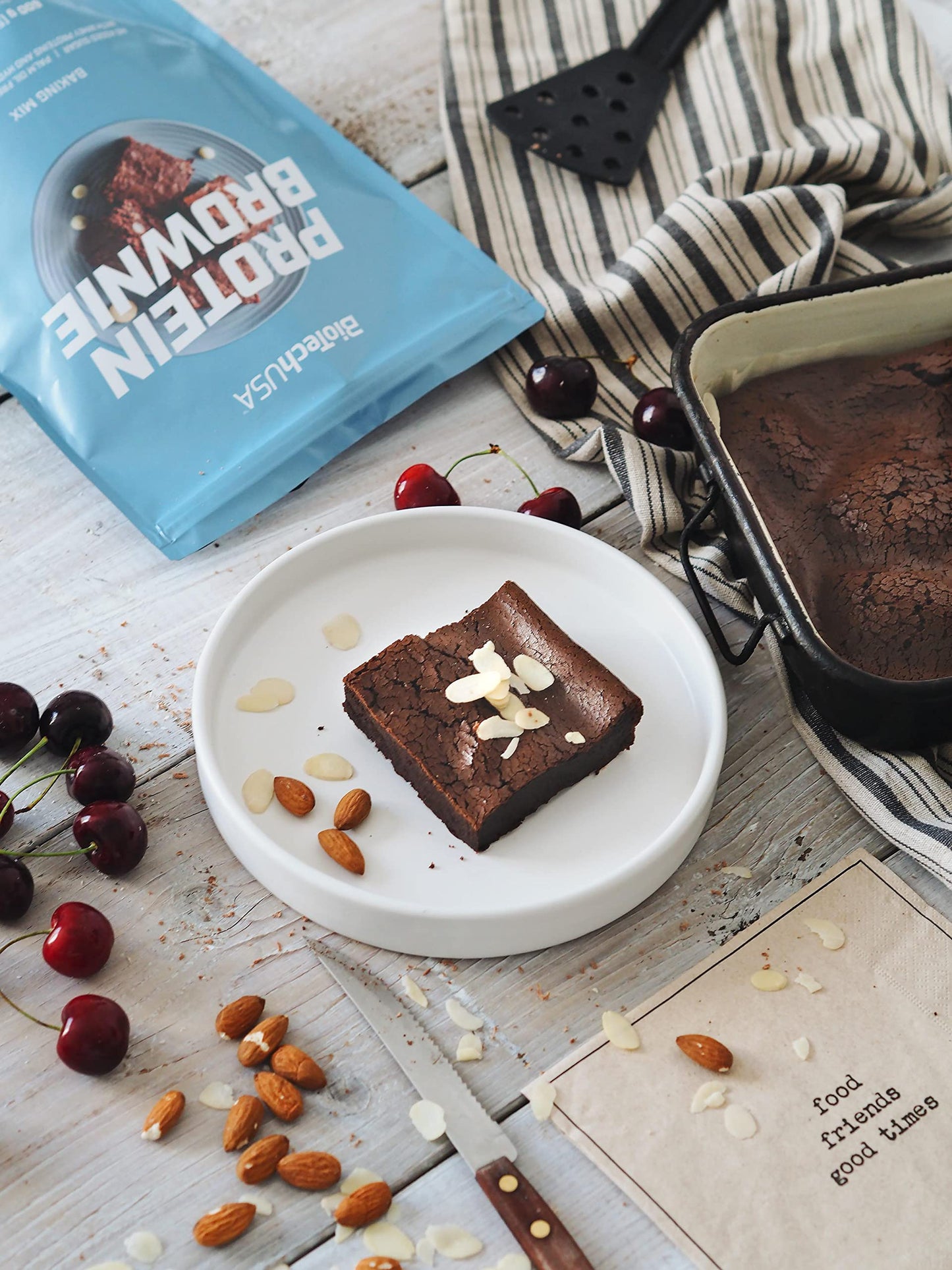 BioTechUSA Protein Brownie, Baking Mix with Collagen, whey proteins and sweeteners. 600 g, Chocolate BioTechUSABuy Supplements Australia