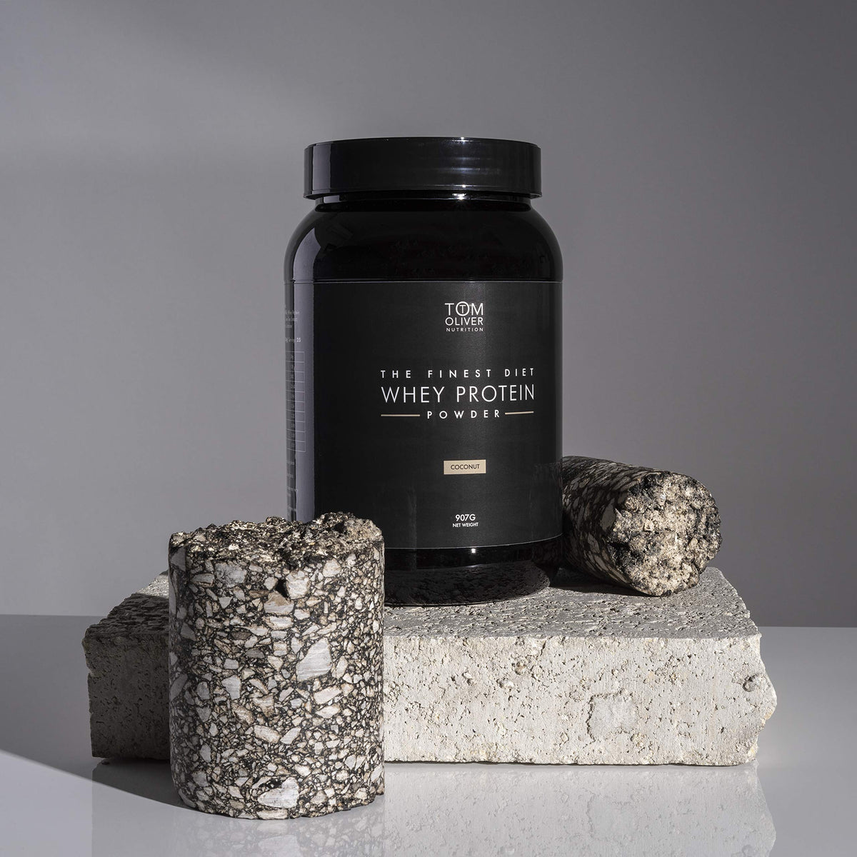Tom Oliver Nutrition The Diet Protein - Diet Whey Protein Powder 907g - Weight Control Shake for Men & Women Tom Oliver NutritionBuy Supplements Australia